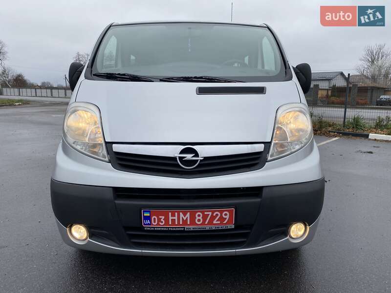 Минивэн Opel Vivaro 2013 в Виннице