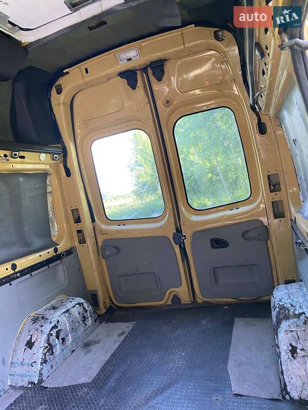 Минивэн Opel Vivaro 2007 в Киеве