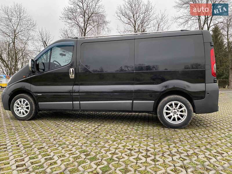Минивэн Opel Vivaro 2008 в Коломые