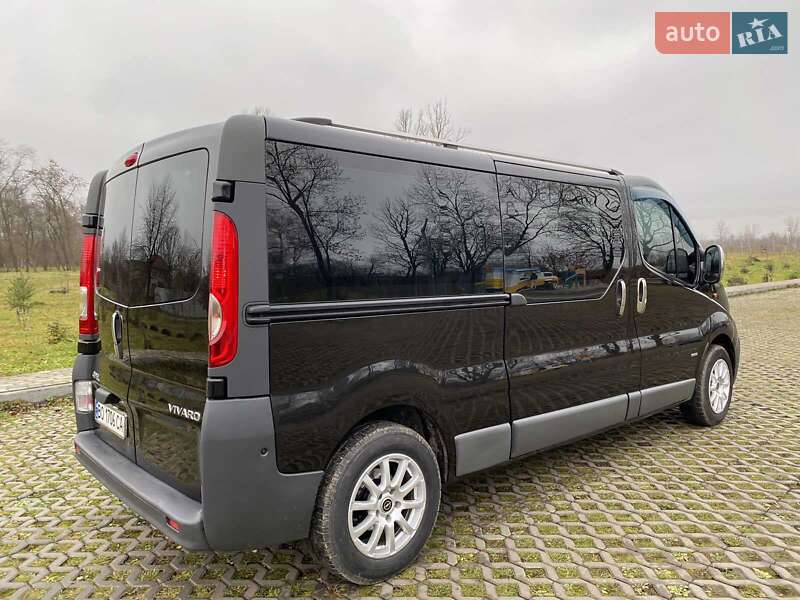 Минивэн Opel Vivaro 2008 в Коломые