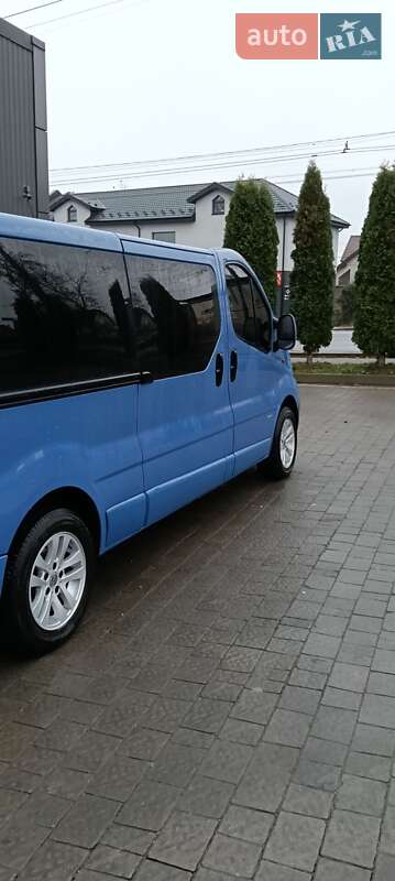 Минивэн Opel Vivaro 2011 в Ивано-Франковске фото 12 Минивэн Opel Vivaro 2011 в Ивано-Франковске