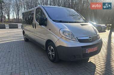 Минивэн Opel Vivaro 2014 в Луцке