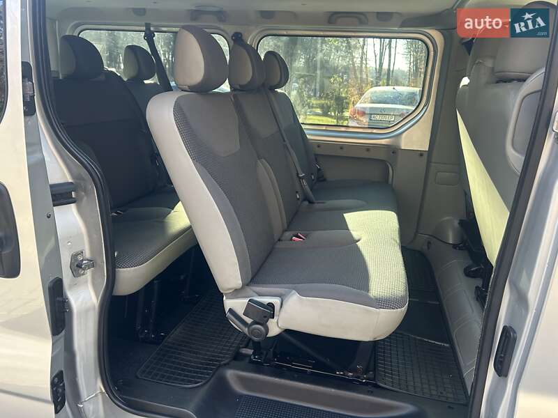 Минивэн Opel Vivaro 2014 в Луцке