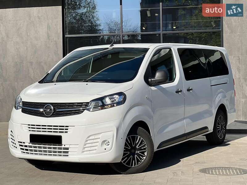 Мінівен Opel Vivaro 2019 в Ужгороді