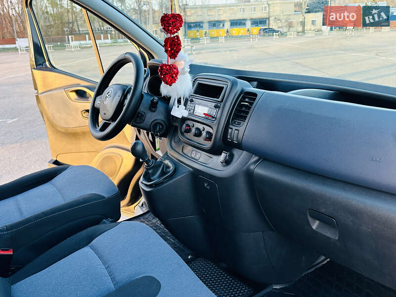 Минивэн Opel Vivaro 2018 в Харькове