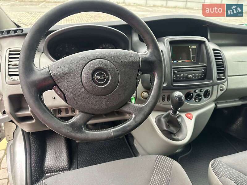Минивэн Opel Vivaro 2013 в Луцке