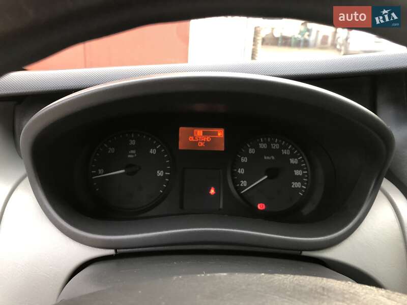 Минивэн Opel Vivaro 2012 в Красилове