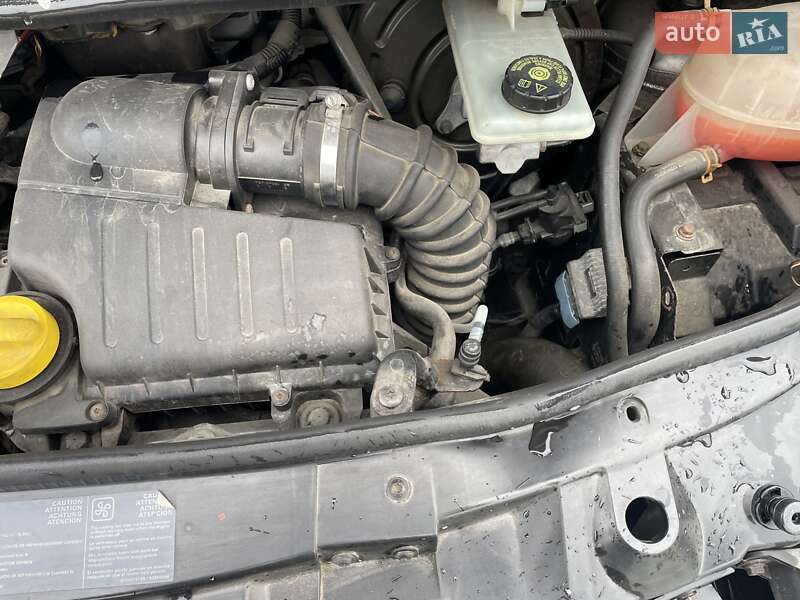 Минивэн Opel Vivaro 2007 в Буче