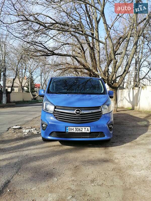 Грузовой фургон Opel Vivaro 2014 в Одессе
