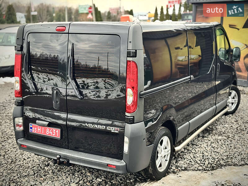 Минивэн Opel Vivaro 2012 в Стрые