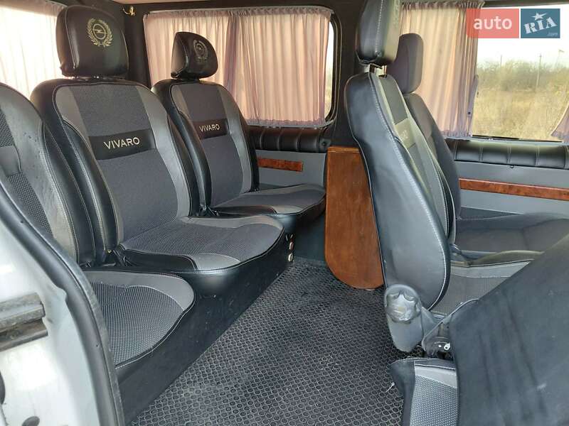 Минивэн Opel Vivaro 2007 в Новоднестровске