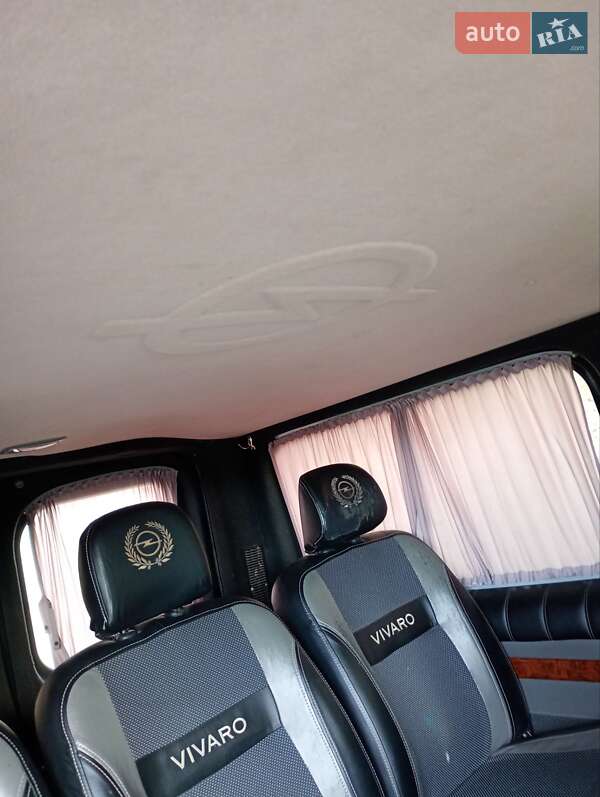 Минивэн Opel Vivaro 2007 в Новоднестровске
