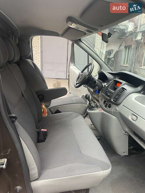 Мікроавтобус вантажний (до 3,5т) Opel Vivaro 2012 в Львові