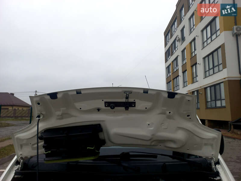 Минивэн Opel Vivaro 2010 в Ковеле