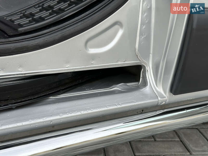 Мінівен Opel Vivaro 2013 в Чернівцях