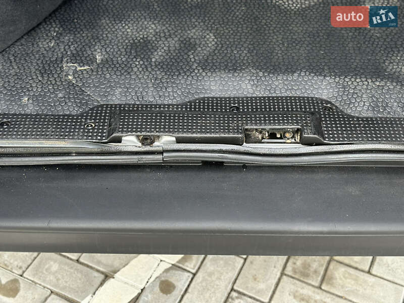 Мінівен Opel Vivaro 2013 в Чернівцях