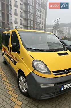 Минивэн Opel Vivaro 2004 в Новояворовске