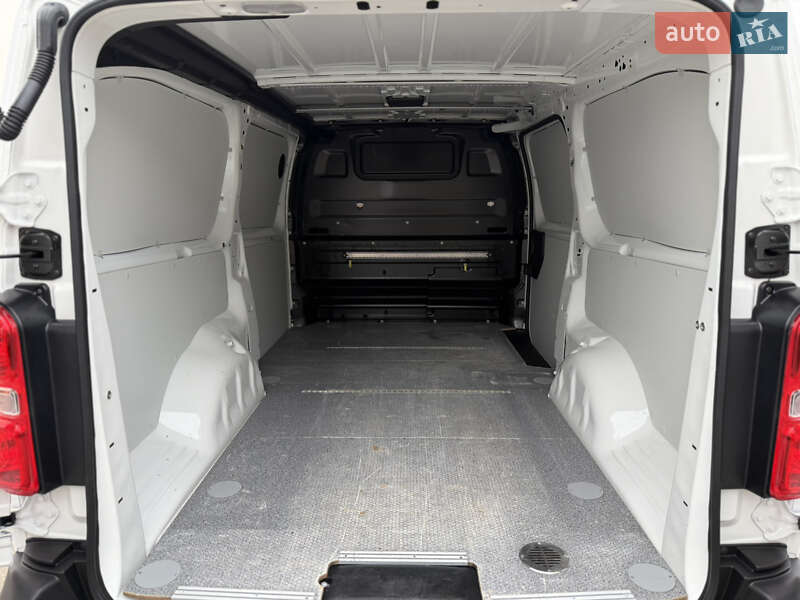 Вантажний фургон Opel Vivaro 2022 в Вінниці