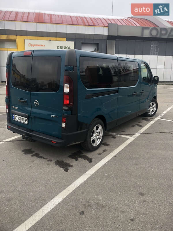 Минивэн Opel Vivaro 2014 в Львове