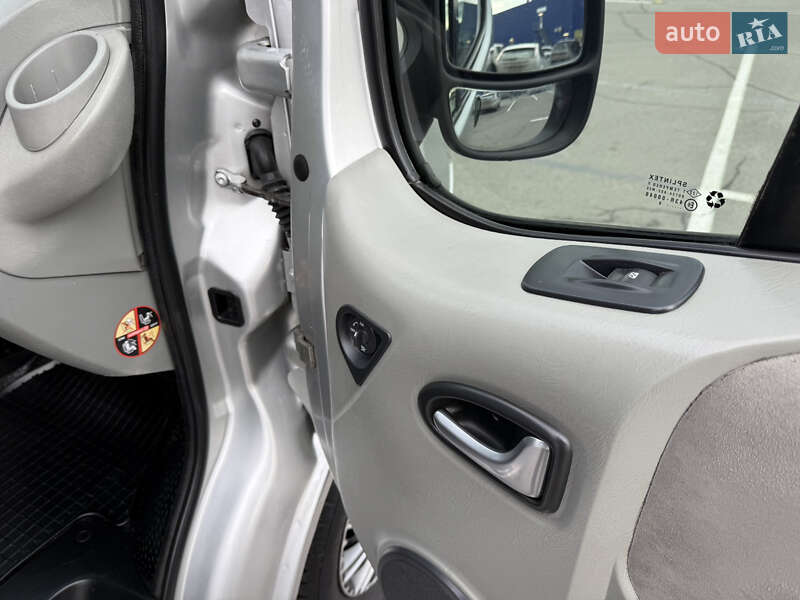 Мінівен Opel Vivaro 2008 в Вінниці