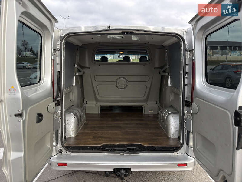 Мінівен Opel Vivaro 2008 в Вінниці