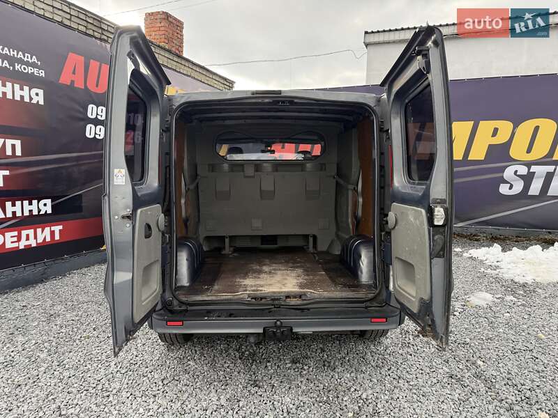 Минивэн Opel Vivaro 2012 в Стрые фото 11 Минивэн Opel Vivaro 2012 в Стрые