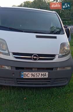 Минивэн Opel Vivaro 2002 в Калуше