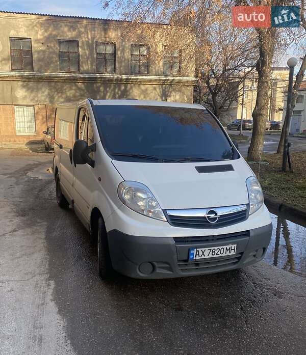 Opel Vivaro 2008