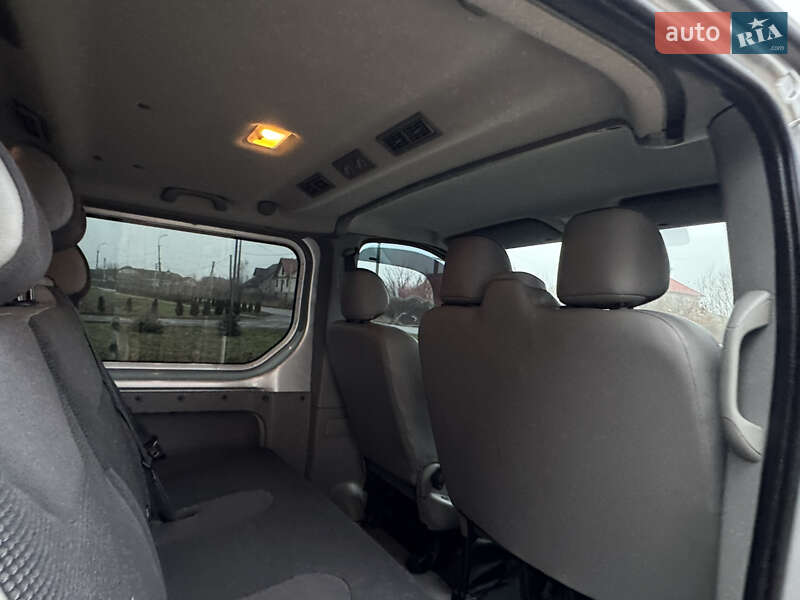 Мінівен Opel Vivaro 2012 в Ковелі фото 49 Мінівен Opel Vivaro 2012 в Ковелі