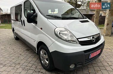 Мінівен Opel Vivaro 2011 в Дубні