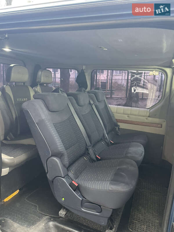 Минивэн Opel Vivaro 2004 в Виннице