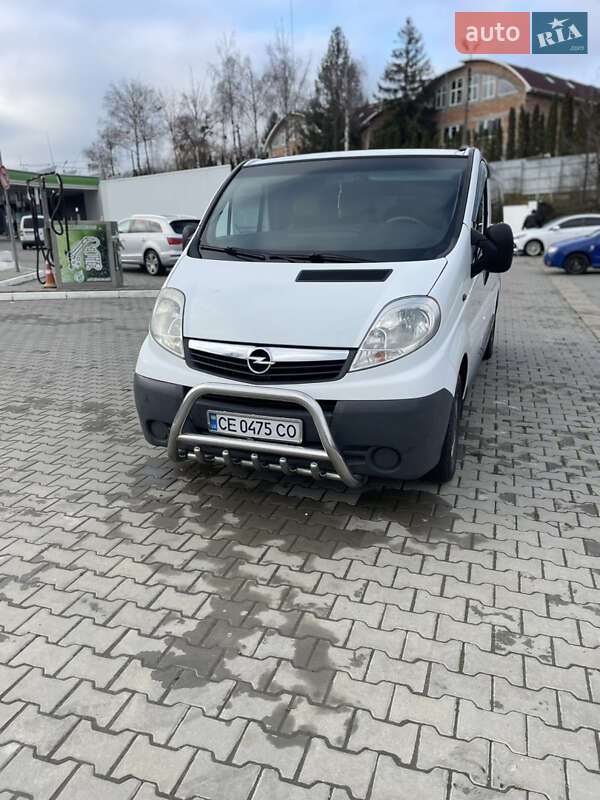 Мінівен Opel Vivaro 2007 в Чернівцях фото 7 Мінівен Opel Vivaro 2007 в Чернівцях