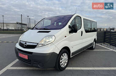 Мінівен Opel Vivaro 2013 в Мукачевому