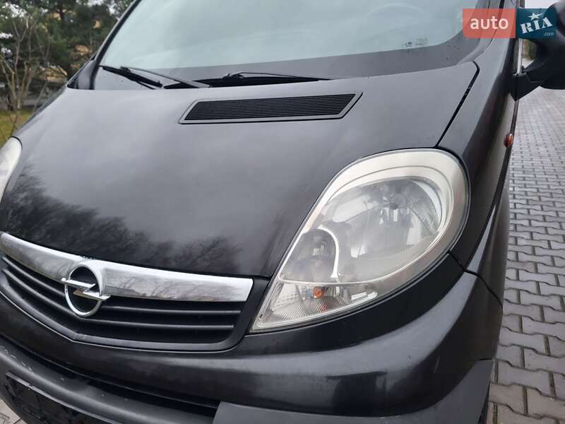 Мінівен Opel Vivaro 2007 в Хмельницькому