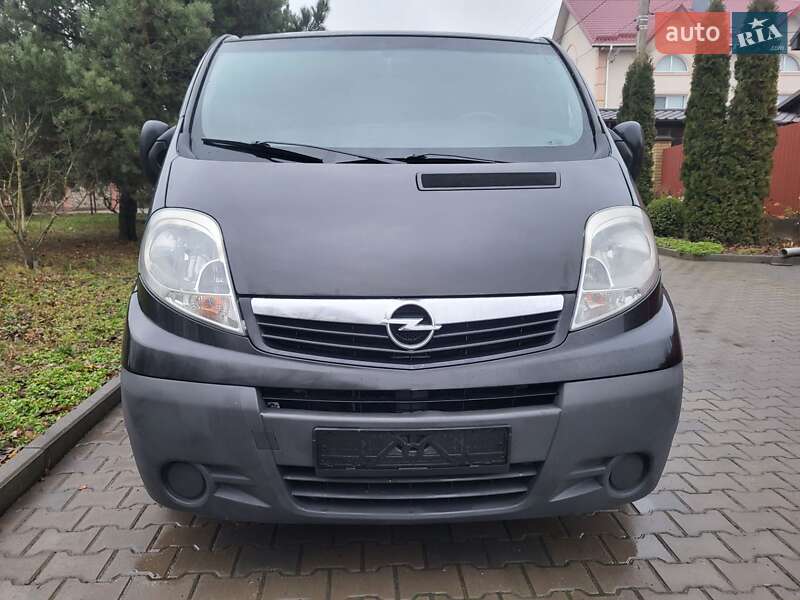 Мінівен Opel Vivaro 2007 в Хмельницькому