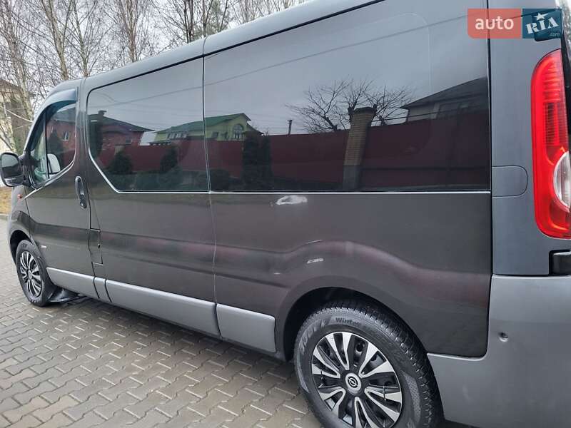 Мінівен Opel Vivaro 2007 в Хмельницькому