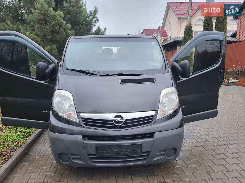 Мінівен Opel Vivaro 2007 в Хмельницькому