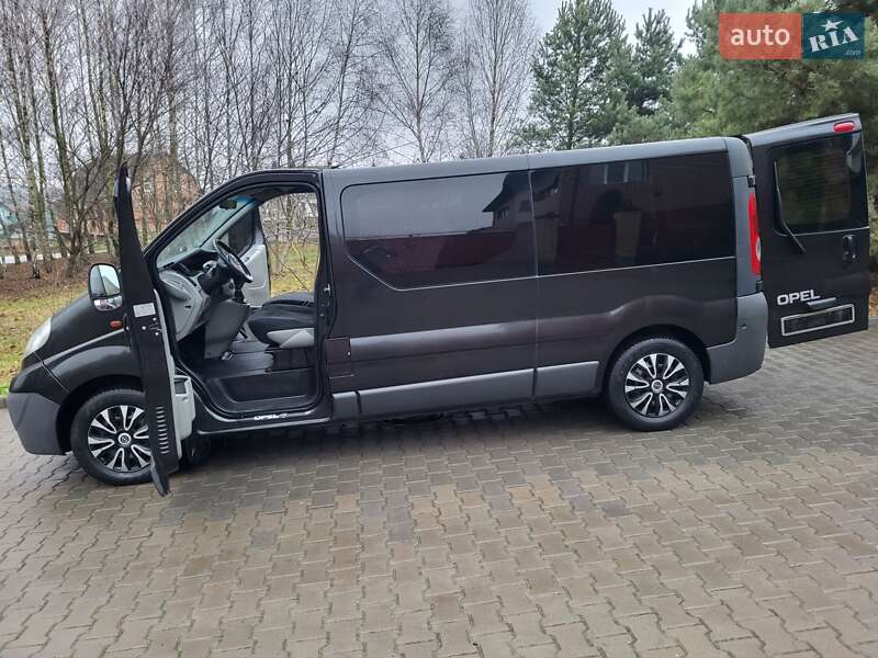 Мінівен Opel Vivaro 2007 в Хмельницькому