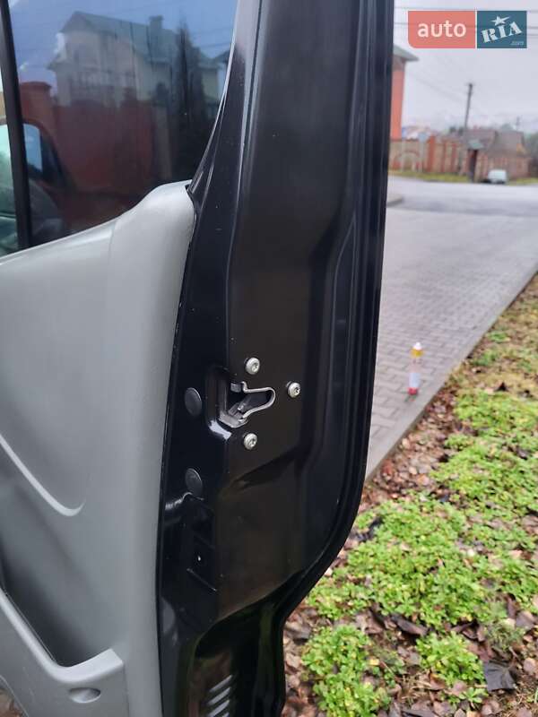 Мінівен Opel Vivaro 2007 в Хмельницькому