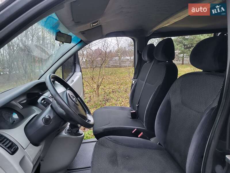 Мінівен Opel Vivaro 2007 в Хмельницькому