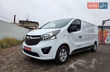 Вантажний фургон Opel Vivaro 2017 в Харкові