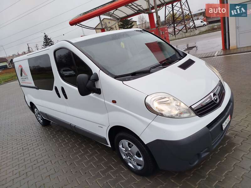 Минивэн Opel Vivaro 2013 в Виннице