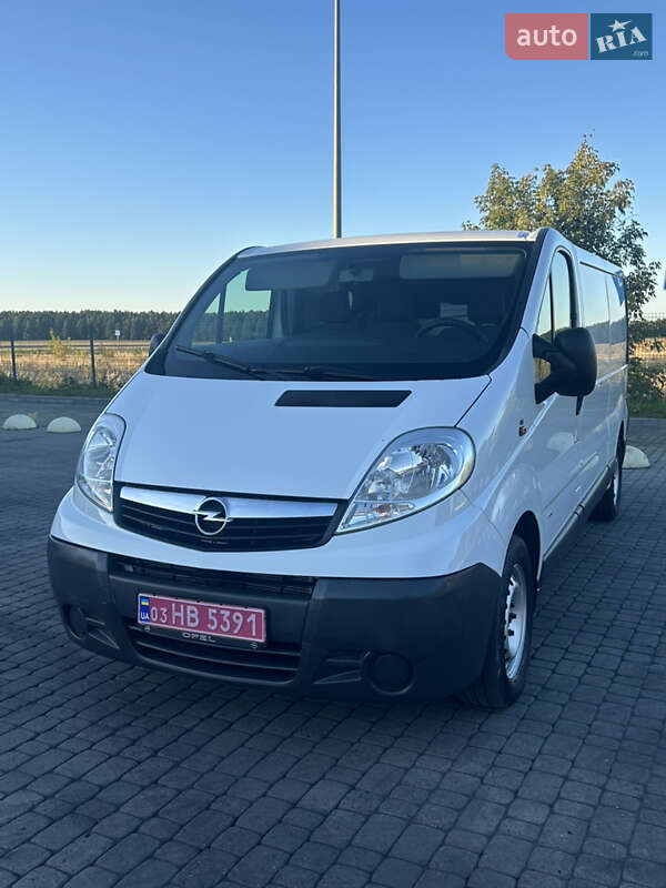 Opel Vivaro 2014 Opel Vivaro 2014