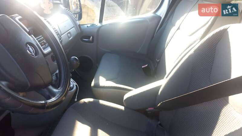 Мінівен Opel Vivaro 2011 в Івано-Франківську