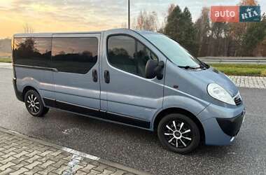 Минивэн Opel Vivaro 2011 в Киеве