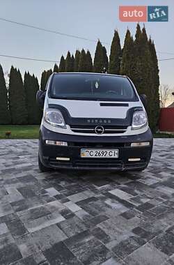 Минивэн Opel Vivaro 2003 в Самборе