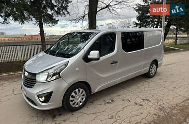 Минивэн Opel Vivaro 2014 в Житомире