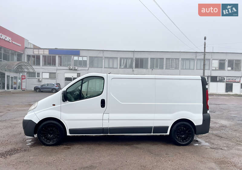 Грузовой фургон Opel Vivaro 2006 в Чернигове фото 2 Грузовой фургон Opel Vivaro 2006 в Чернигове