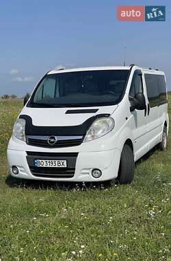 Минивэн Opel Vivaro 2011 в Зборове