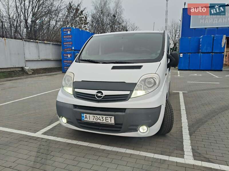 Opel Vivaro 2013